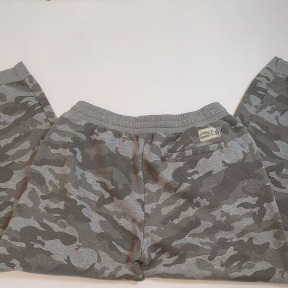 NEW JOHNNIE-O men's trainer camo jogger in gray - Picture 8 of 10